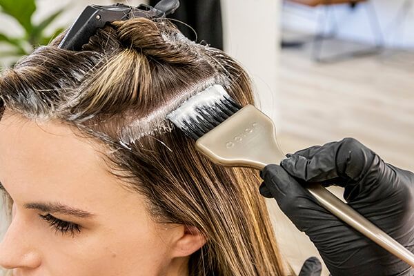 joico-lumi10-root-touch-up-application-kutting-korner-wolviston.jpg